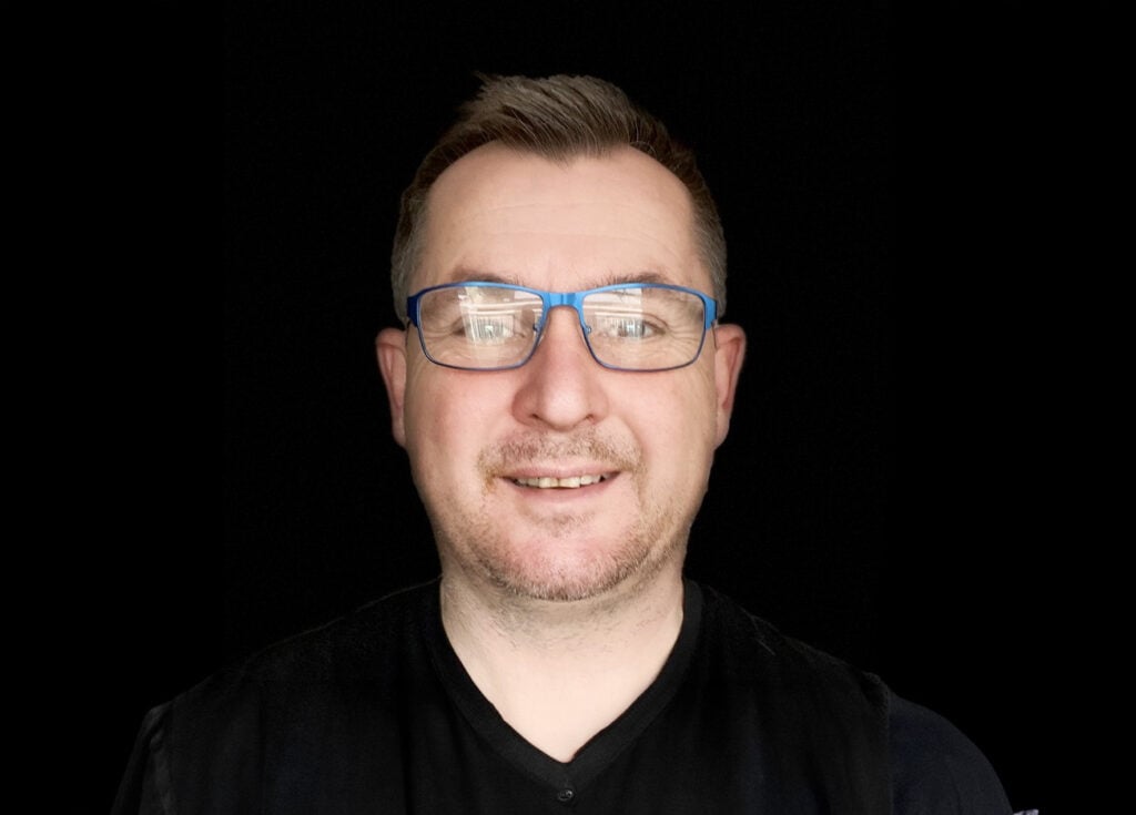 Sennheiser Nordic, Robert Chaston